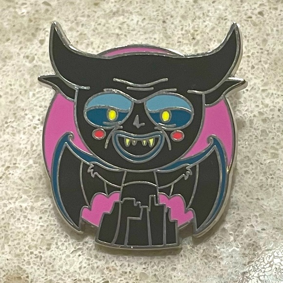 Disney Chernabog Fantasia - 2016 World of Evil Villains Mystery Pin - Picture 1 of 2